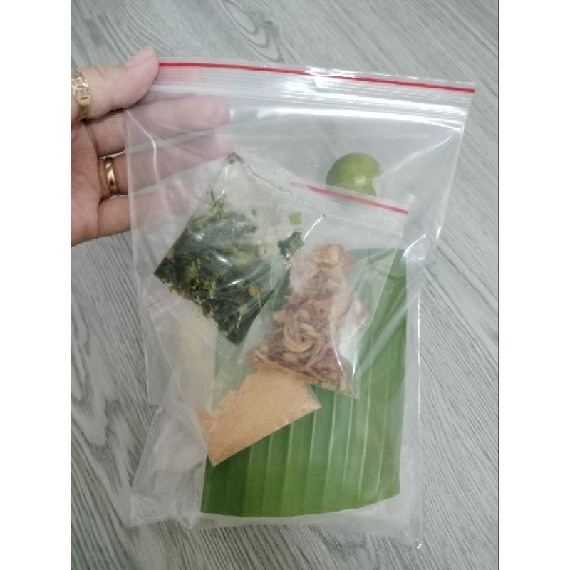 Rìa bánh tráng phơi sương muối nhuyễn hành phi ớt Rim mật Ong/ sa tế