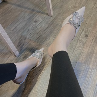 Sục Gót Mũi Nhọn Tag Đá Dài DE3533