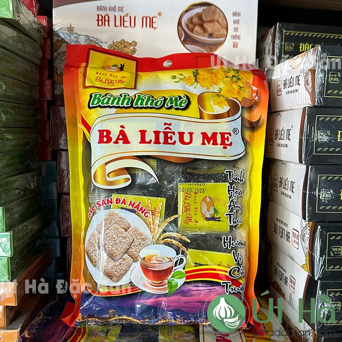 Bánh Khô Mè Bà Liễu Mẹ Mè Trắng - Mè Đen Gói 250gr Đặc Sản Đà Nẵng Bánh Xốp Giòn Ngon - Út Hà Đặc Sản