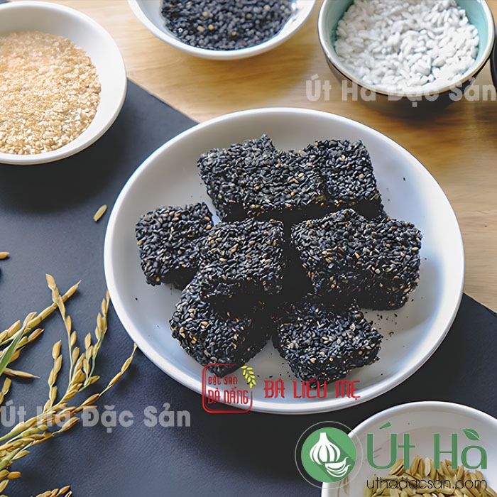 Bánh Khô Mè Bà Liễu Mẹ Mè Trắng - Mè Đen Gói 250gr Đặc Sản Đà Nẵng Bánh Xốp Giòn Ngon - Út Hà Đặc Sản