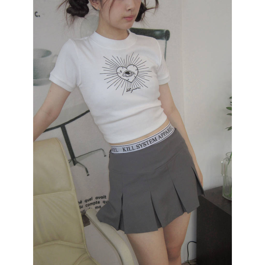 Chân váy ngắn xếp ly Killsystem phối lưng thun có lót trong màu đen, đen kẻ sọc Jenny mini skirt