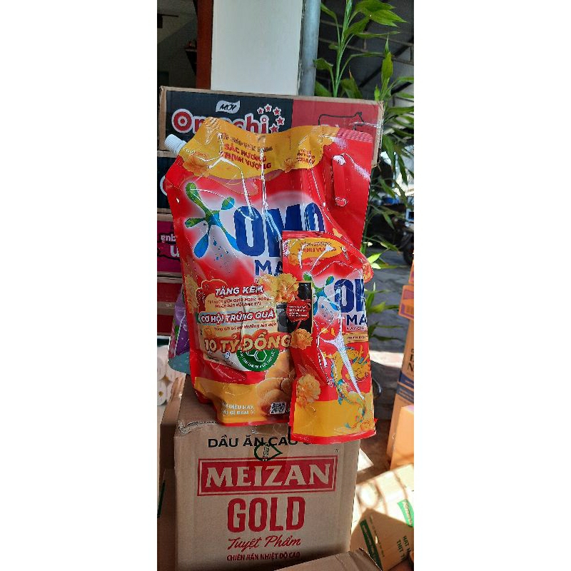 NƯỚC GIẶT OMO