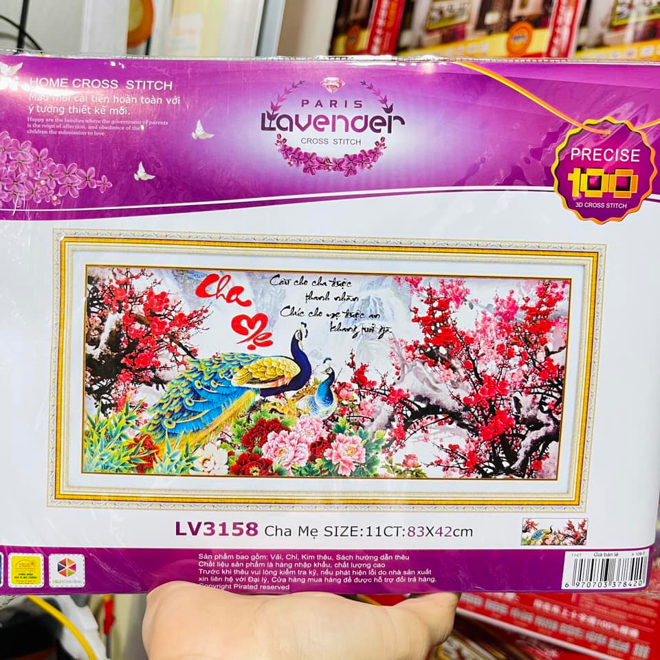 Tranh thêu chữ thập Cha Mẹ, tranh chưa thêu