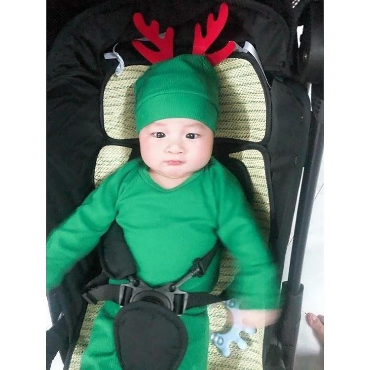 Bộ đồ giáng sinh cho bé từ 4kg - 12kg gồm nón sừng hươu dễ thương