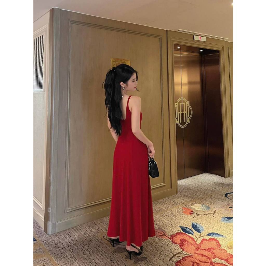 Đầm maxi 2 dây hở lưng dáng xòe, chất liệu thun lụa sang xin