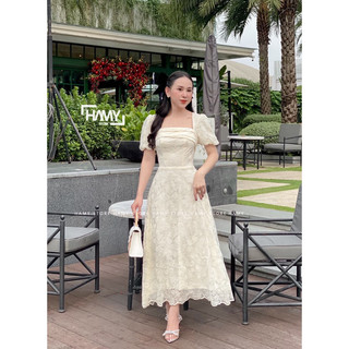 Đầm Ren Hoa Cổ Vuông