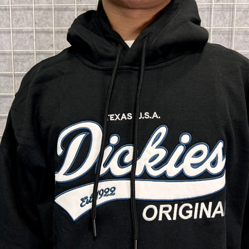 Hoodie DK logo chữ thêu