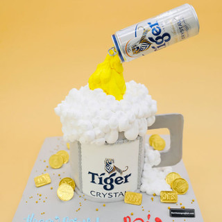 BIA TIGER CRYSTAL LON CAO 330ML.BIA TIGER XANH LAGER LON CAO 330ML