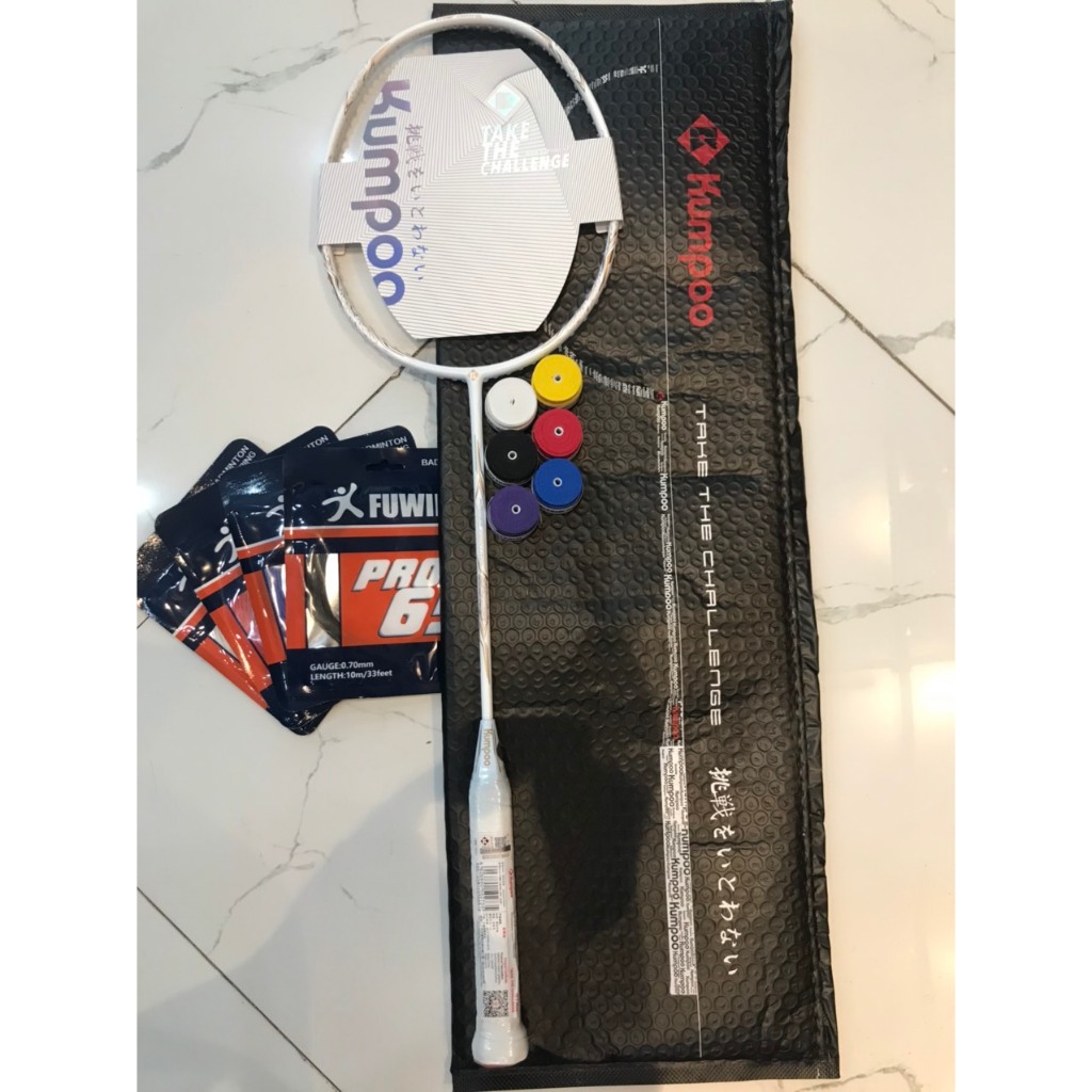 Vợt cầu lông Kumpoo K520 CHÍNH HÃNG tặng dây, cuốn cán và bao vợt