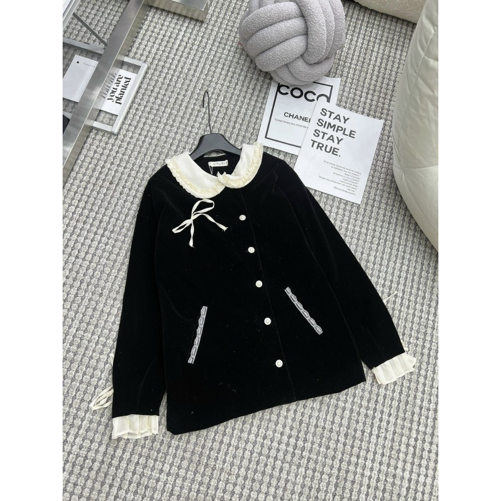 BASIC.CHIC Đầm nhung phối cổ bèo