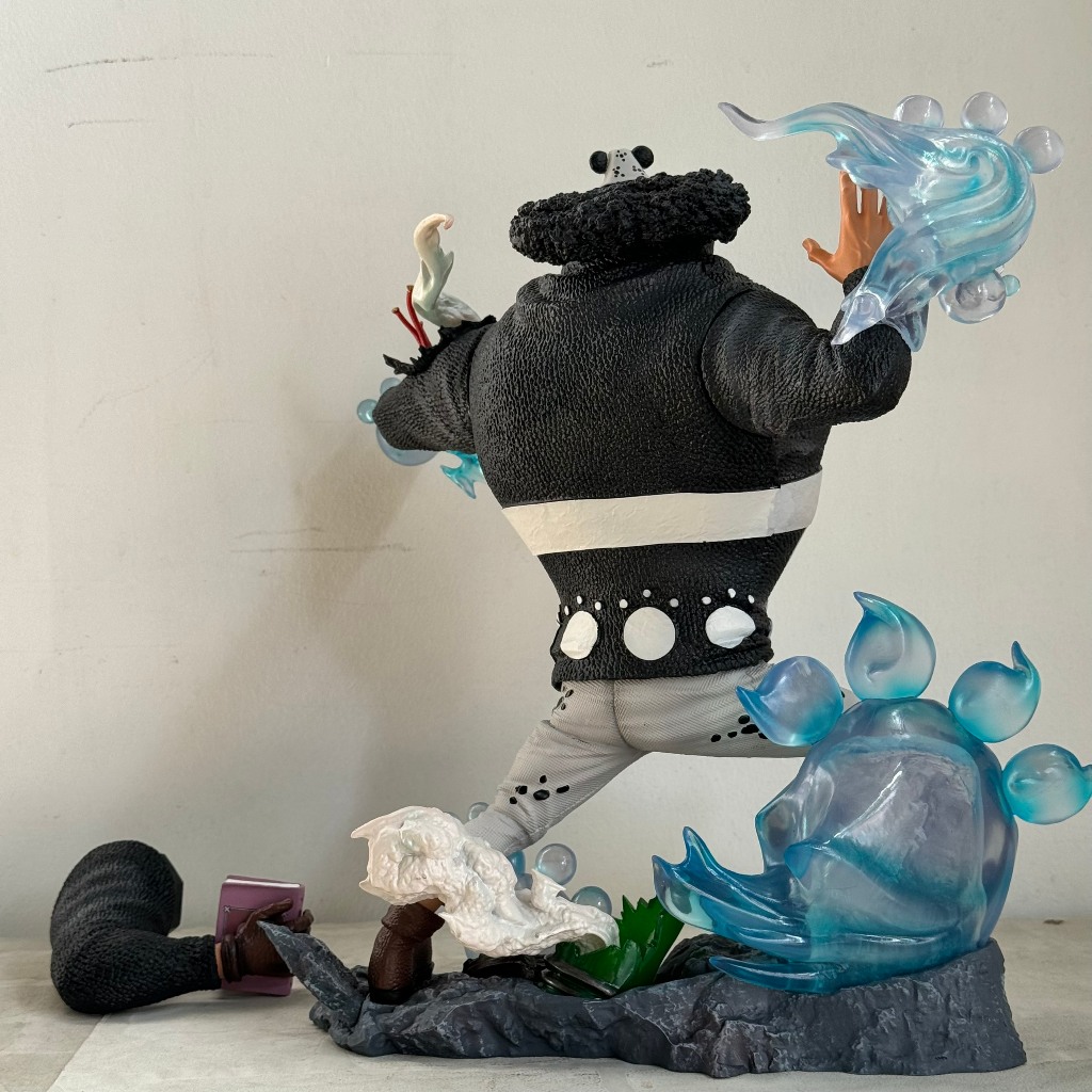 Mô hình Bartholomew Kuma Cao 32Cm có LED cực đẹp - Parcifista kuma 2 tay thay thế - Onepiece thất vũ hải Kuma