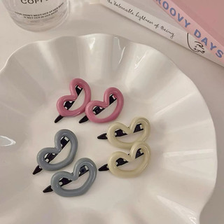 Set Kẹp Tóc Hình Trái Tim nhiều màu