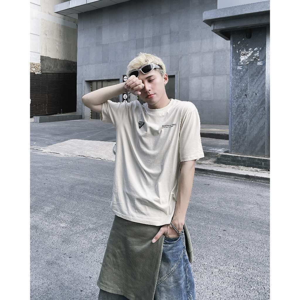 Áo Thun DirtyCoins Metal Label Regular T-shirt