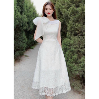 Đầm ren nữ nhẹ nhàng