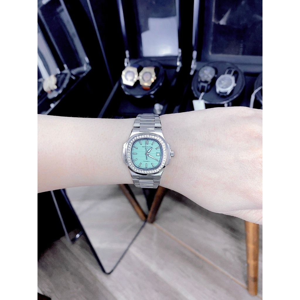 Đồng hồ nữ Patek Phillipe 34mm máy Swissquartz, khung thép 904l, viền đá CZ