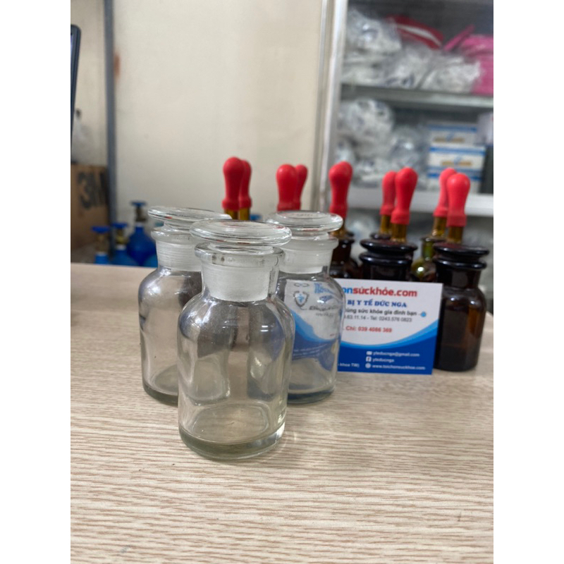 Chai lọ nút mài màu trắng 60ml đựng dung môi,hoá chất