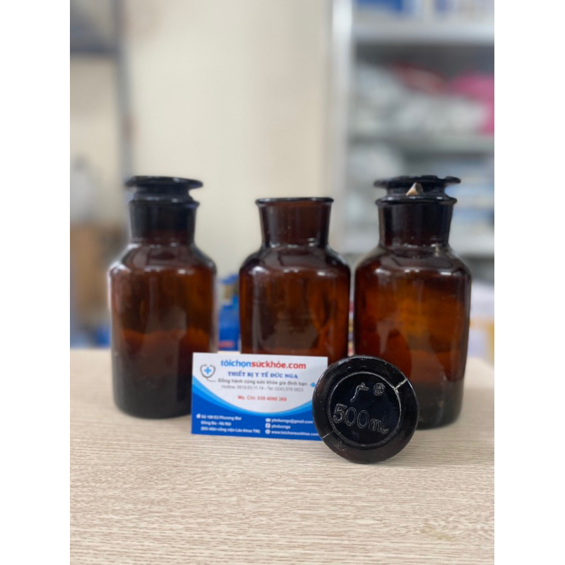 Chai nút mài các thể tích màu nâu,màu trắng 30ml,60ml,500ml