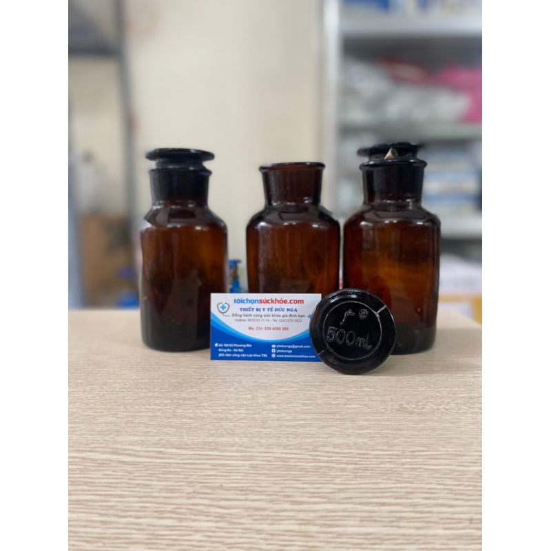 Lọ cônng tơ hút,lọ nút mài màu trắng,màu nâu 30ml,60ml,125ml,250ml,500ml dùng trong phòng thí nghiệm