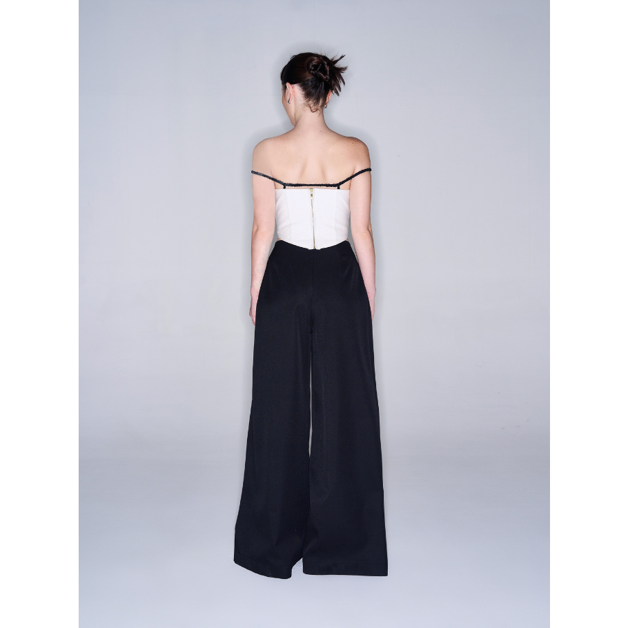 COCO SIN - Áo Croptop B&W Đính Khoen Hoa