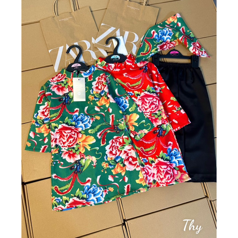 Áo dài Chăn Công cho bé