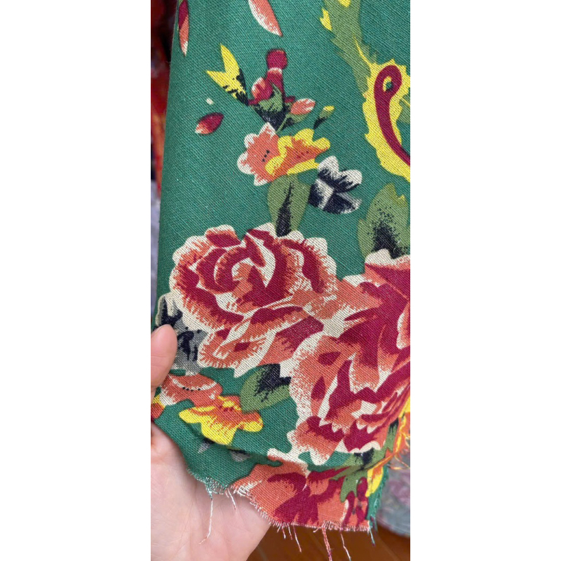 Áo dài Chăn Công cho bé