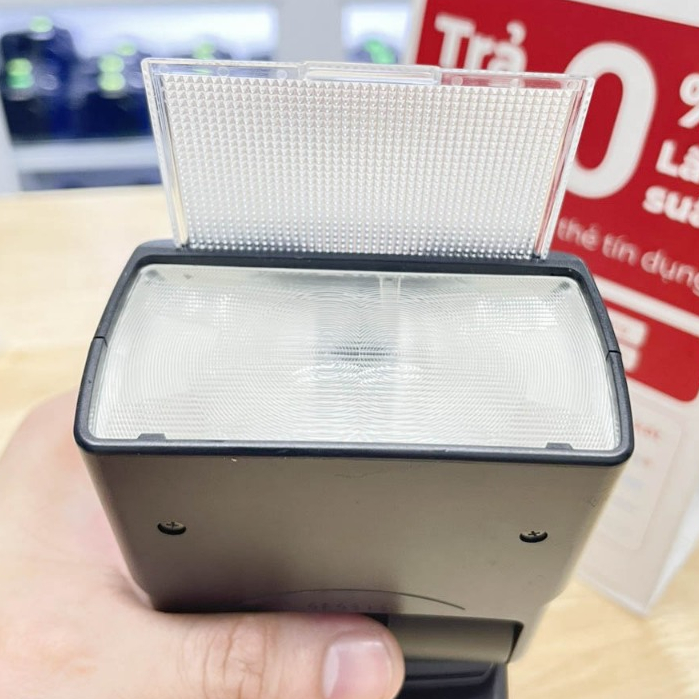 ĐÈN FLASH CANON 550EX DSLR . có ETTL TỰ ĐỘNG TƯƠNG THÍCH MỌI MÁY ẢNH CANON DSLR, MIRRORLESS.