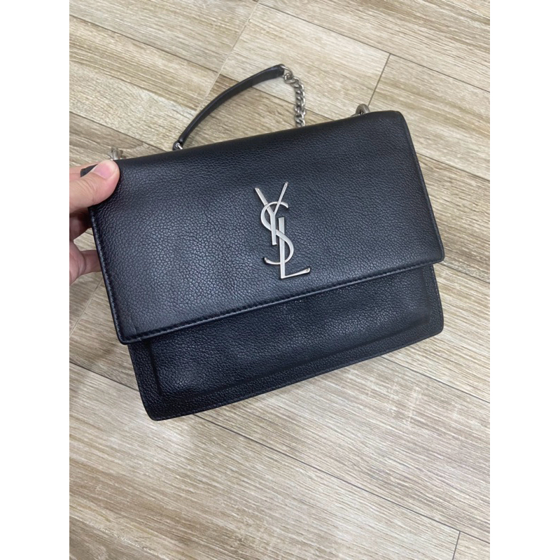 Túi si hiệu Ysl