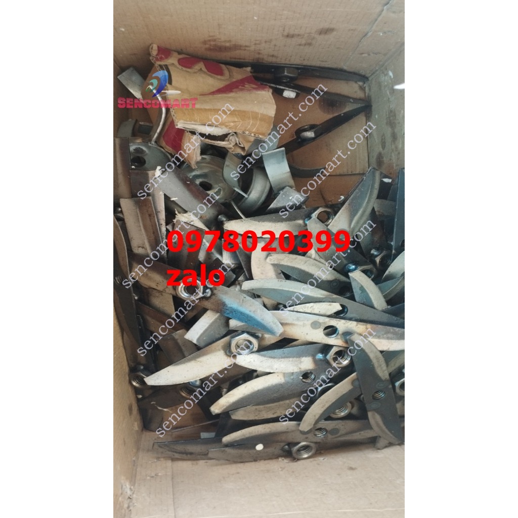 Bộ dao 4 cái lắp máy băm bèo tây