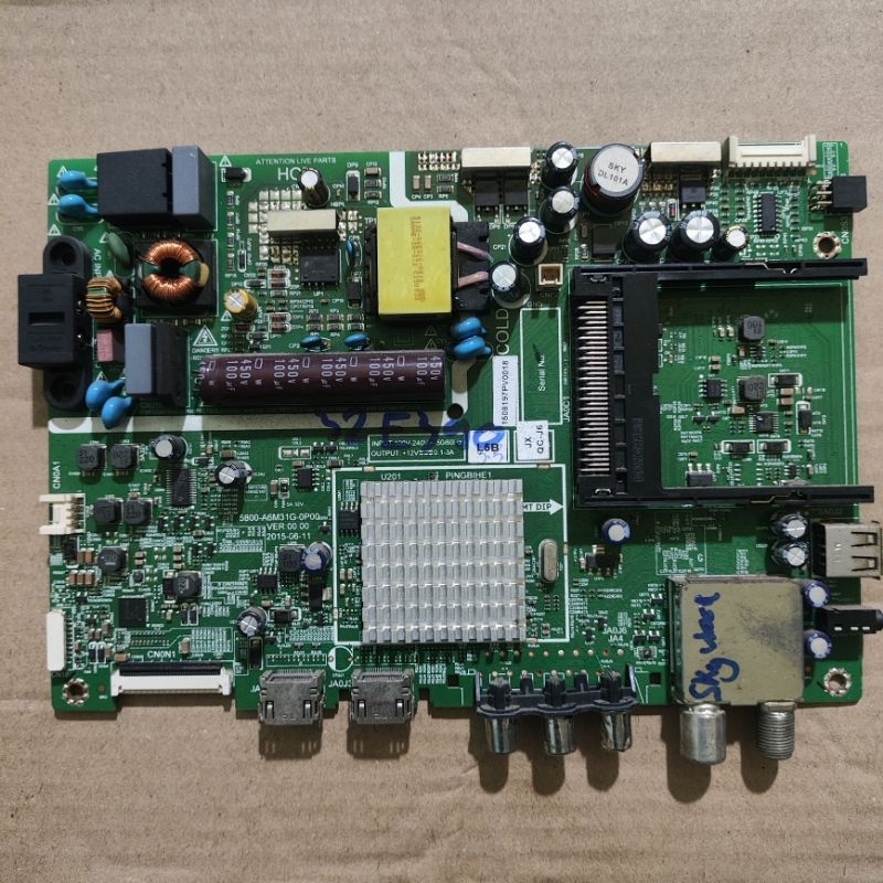 Bo mạch tivi Skyworth 32E390