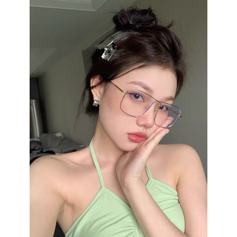 Mắt kính thời trang cho nam và nữ- gọng kim loại cao cấp