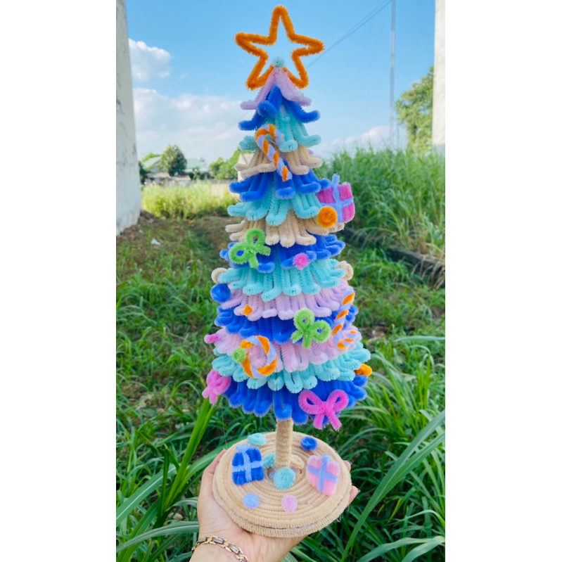 Cây thông Noel kẽm nhung dễ thương