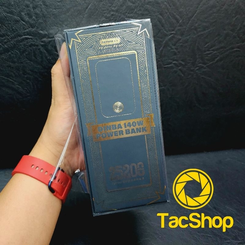 Pin sạc dự phòng sạc siêu nhanh 140W Remax RPP-662 dung lượng 25200mAh sạc được cho laptop Chính Hãng