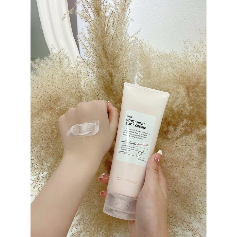 Kem dưỡng trắng da body 😍𝐃𝐀𝐍𝐇𝐀𝐍𝐀 𝐌𝐈𝐋𝐊𝐘 𝐖𝐇𝐈𝐓𝐄𝐍𝐈𝐍𝐆 𝐁𝐎𝐃𝐘 𝐂𝐑𝐄𝐀𝐌