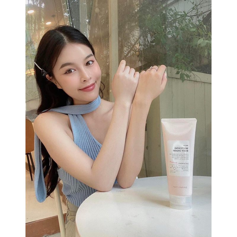 Kem dưỡng trắng da body 😍𝐃𝐀𝐍𝐇𝐀𝐍𝐀 𝐌𝐈𝐋𝐊𝐘 𝐖𝐇𝐈𝐓𝐄𝐍𝐈𝐍𝐆 𝐁𝐎𝐃𝐘 𝐂𝐑𝐄𝐀𝐌
