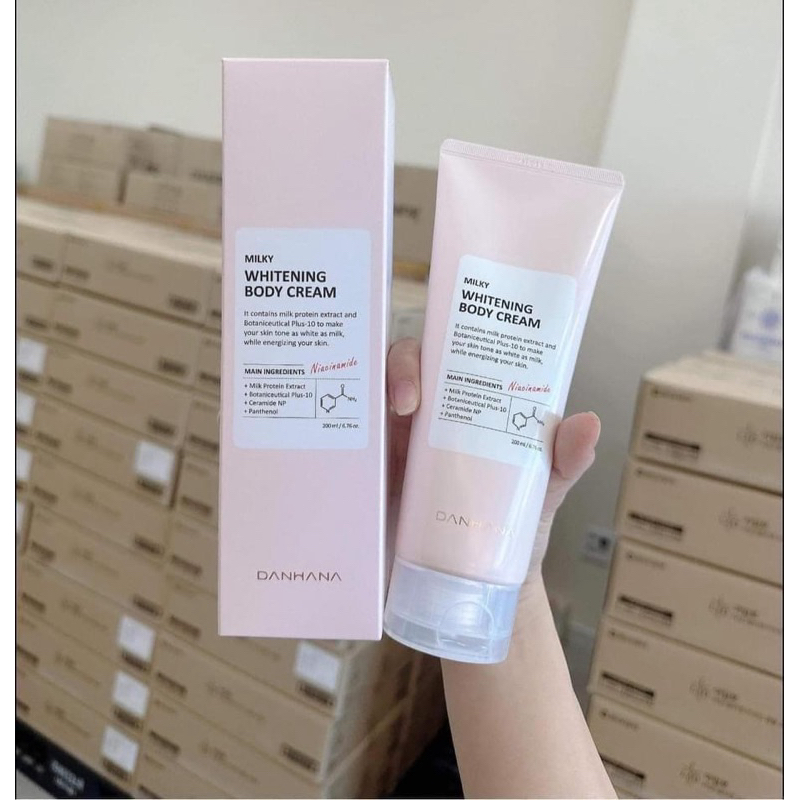 Kem dưỡng trắng da body 😍𝐃𝐀𝐍𝐇𝐀𝐍𝐀 𝐌𝐈𝐋𝐊𝐘 𝐖𝐇𝐈𝐓𝐄𝐍𝐈𝐍𝐆 𝐁𝐎𝐃𝐘 𝐂𝐑𝐄𝐀𝐌