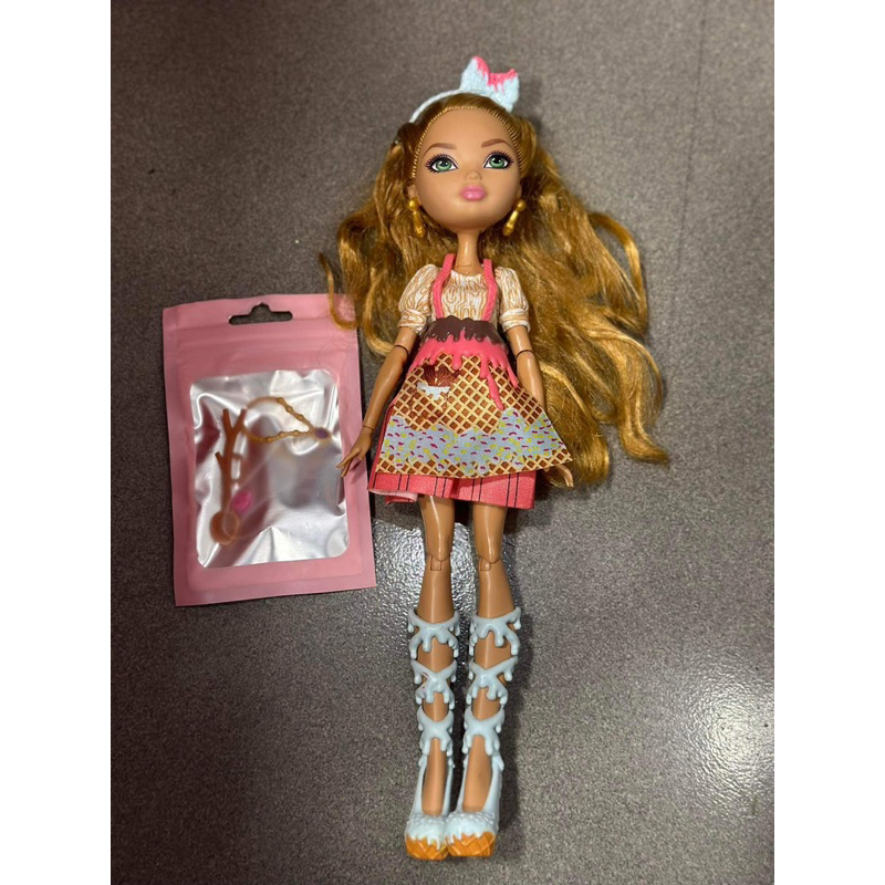 Búp bê Monster High and Even High