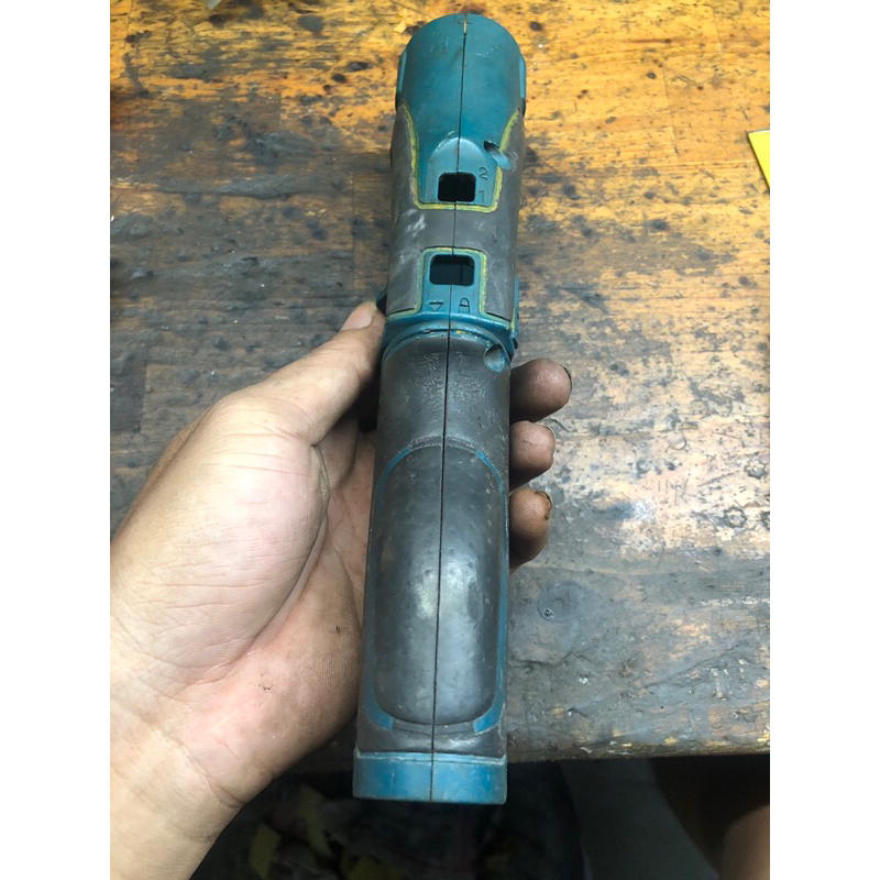 Vỏ vít gập Makita DF010