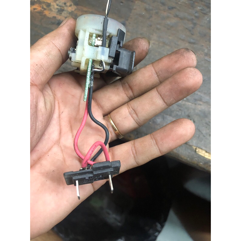 Cò vít gập Makita TD020