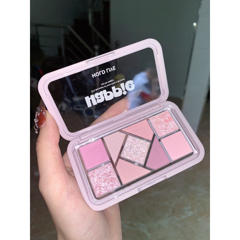 Bảng phấn mắt Hold Live 9 ô Happie lấp lánh đủ màu