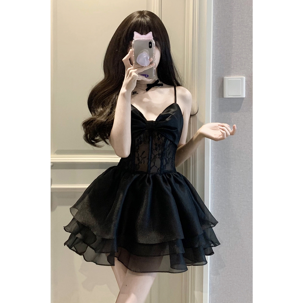 Đầm đen xòe Công chúa Ôm body Cúp ngực 2 dây Dự tiệc tùng event Váy đầm xòe Xếp tầng Ôm body Đi quẩy bar