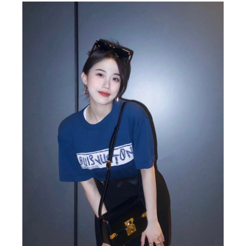 Áo phông T-shirt Louis Vuitton Xanh than logo ngang ngực LA on web