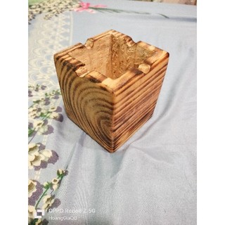 Hộp gỗ gạt tàn