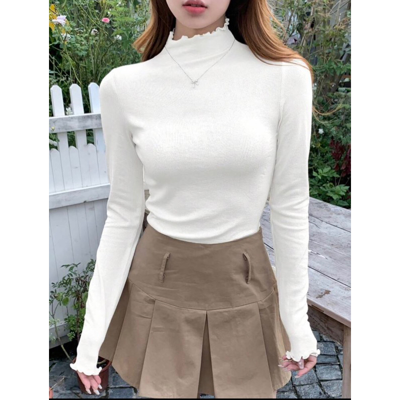 Áo thun cổ, tay viền bèo