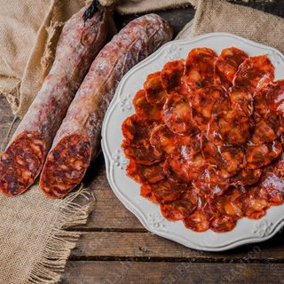 Xúc Xích Iberico Cebo - Chorizo Muối Nguyên Cây Montesano