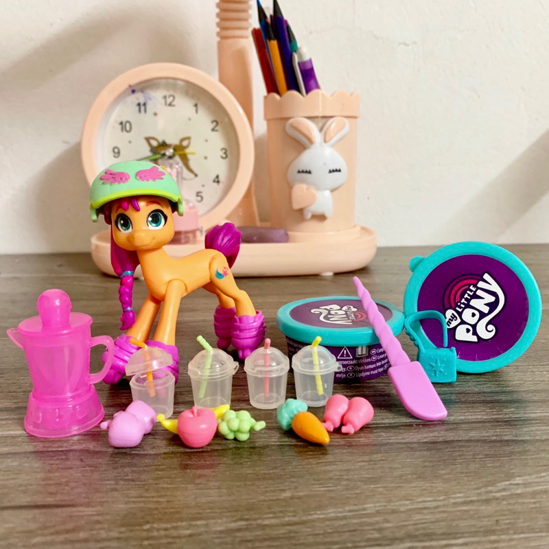 Đồ chơi ngựa My lite Pony mẫu Sunny Starscout kèm phụ kiện đáng yêu cho bé trên 3 tuổi