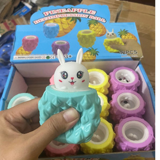 CON THỎ TRỐN TRONG QUẢ DỨA⚡ HOT TREND ⚡ Squishy Mochi Cute,Đồ Chơi Bóp Tay Mềm Mịn Dễ Thương Giảm Stress Ngộ Nghĩnh