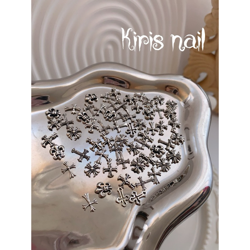 Charm thánh giá cổ điển giá rẻ - Charm đính móng bán lẻ 1 charm