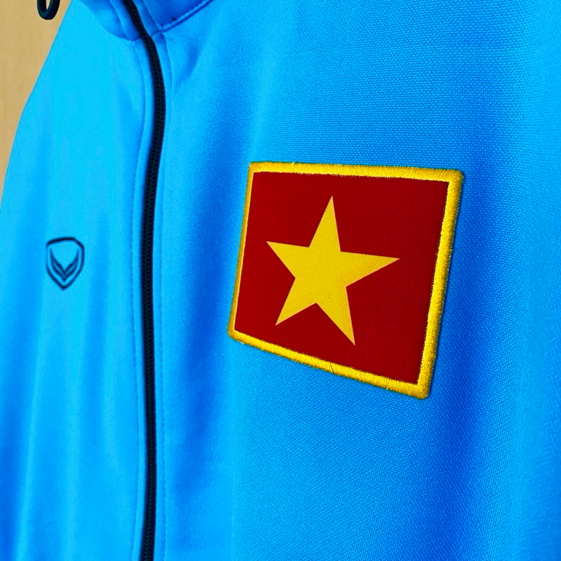 Áo khoác Grand sport - VN2023