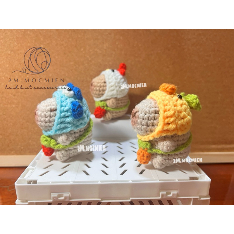 móc khóa len CAPYBARA (chuột lang nước) đội mũ - handmade