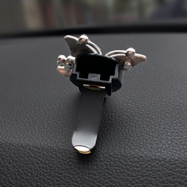 Sáp Thơm Ô Tô Kẹp Cửa Gió Điều Hoà Hình Cute Đính Đá - nhiều hình dễ thương